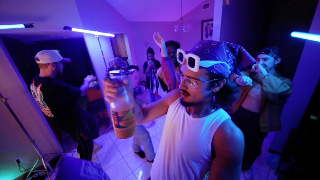 Ayyo Will juice shot